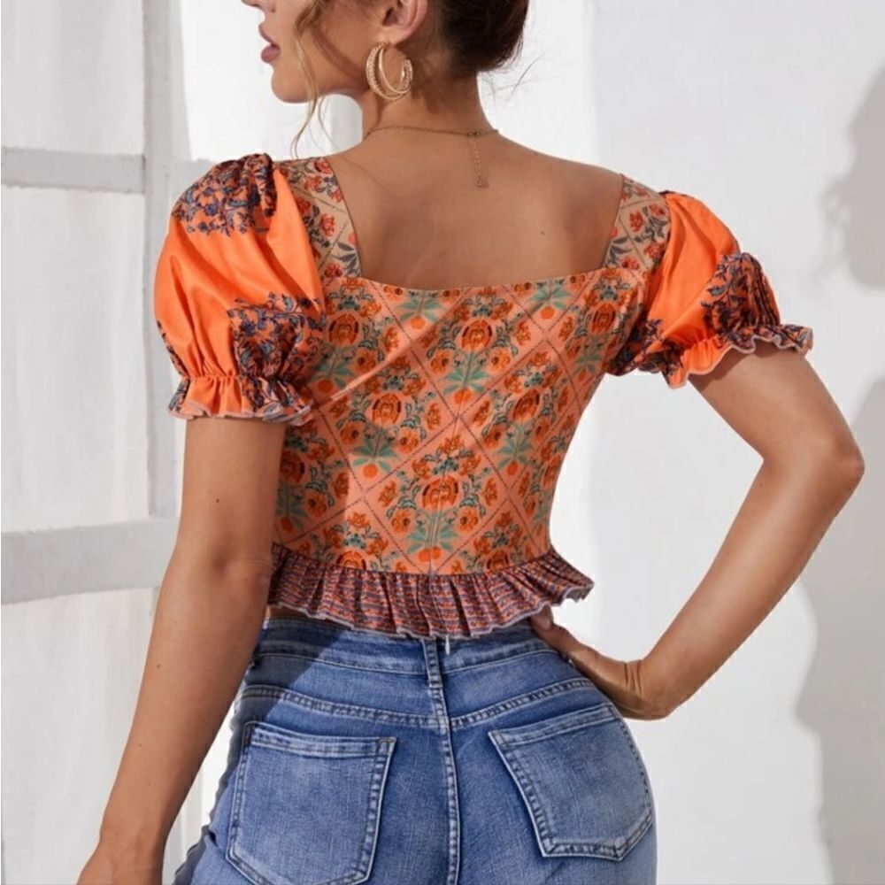 SHEIN Floral Print Puff Sleeve Square Neck Button Front Ruffle Hem Blouse, large - Picture 4 of 11